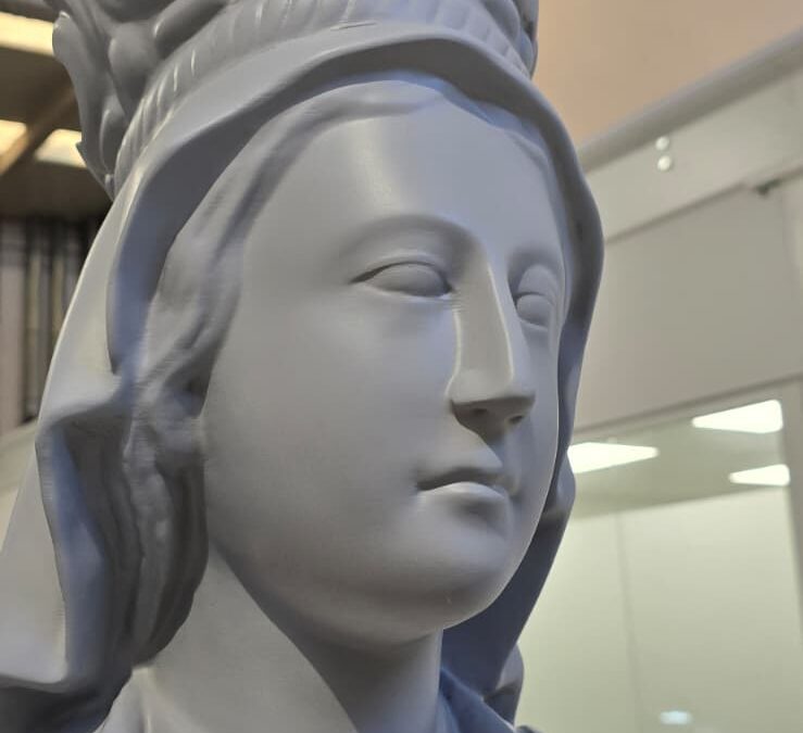Réplica religiosa mediante impresión y escaneo 3D
